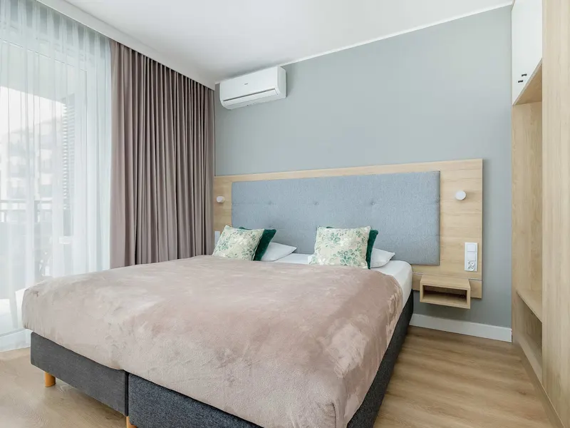 Stilvolles Studio mit Balkon | Parkplatz | Nähe zum Strand – Foto 2