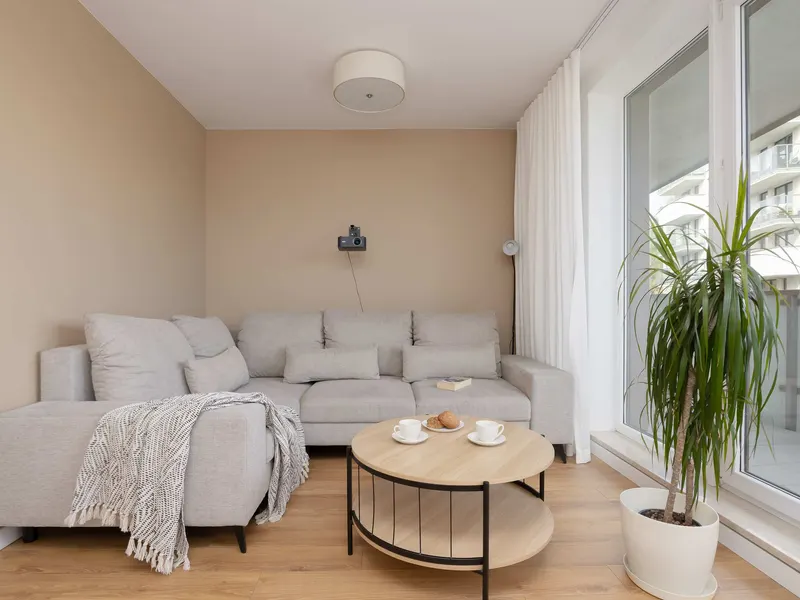Przestronny Apartament | Balkon, Parking, Blisko Metra – zdjęcie 5