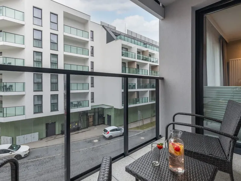 Modernes Apartment mit Balkon | Parkplatz | Strandnähe – Foto 4
