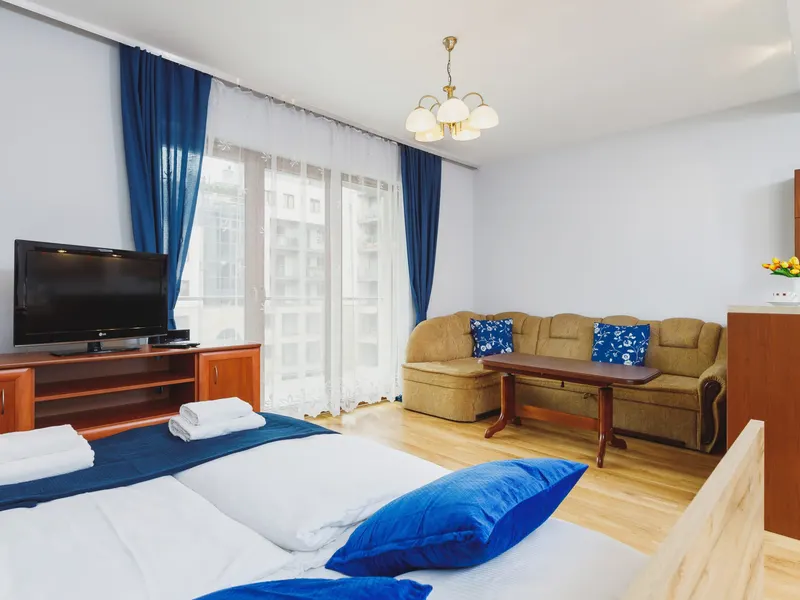 Functional Studio in Krakow | Parking | Balcony | Bathtub – photo 1