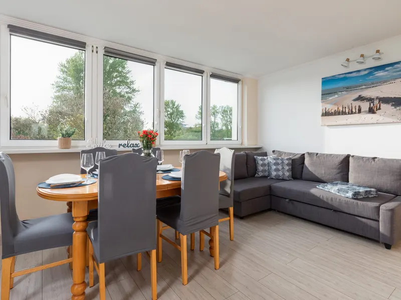 Przestronny Apartament | Dwie Sypialnie | 950 m do Plaży – zdjęcie 1