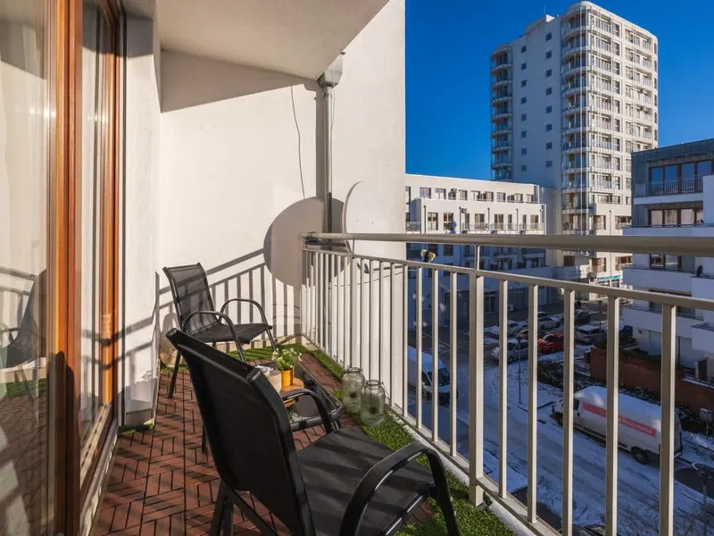 Stilvolle Wohnung im Zentrum | Zwei Schlafzimmer | Balkon – Foto 4