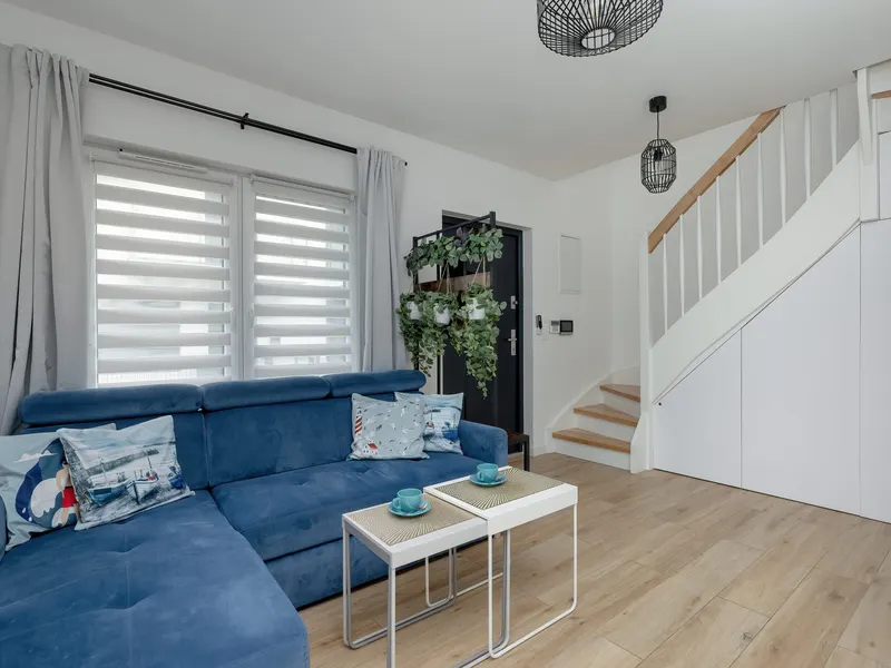 Zweistöckige Wohnung | Garten, Parkplatz, Nähe zum Meer – Foto 1