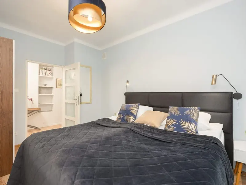 Funkcjonalny Apartament dla 4 Osób | Blisko Muzeum | WiFi – zdjęcie 2