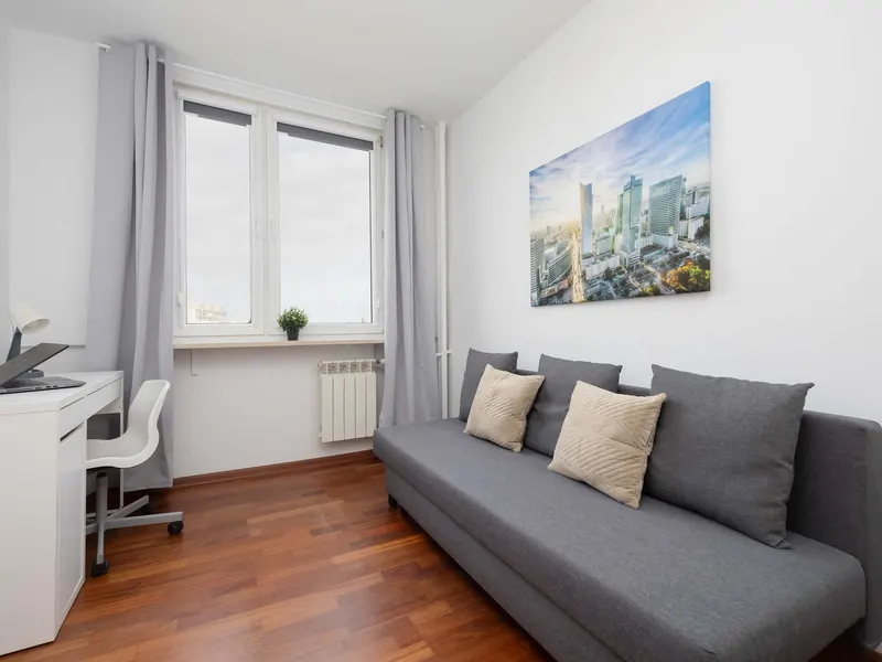 Spacious Apartment | 3 Bedrooms, Balcony, Close to Metro – photo 3