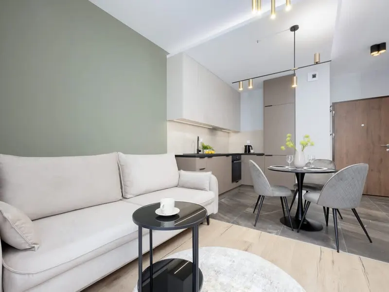 Praktisches Studio in Mokotow | Parkplatz | Schreibtisch – Foto 1