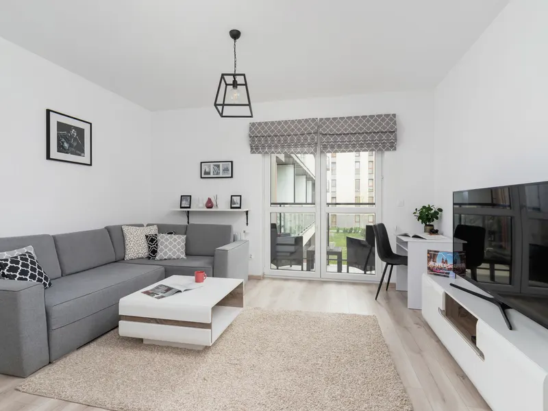 Elegancki Apartament | Parking, Balkon, Miejsce do Pracy – zdjęcie 1