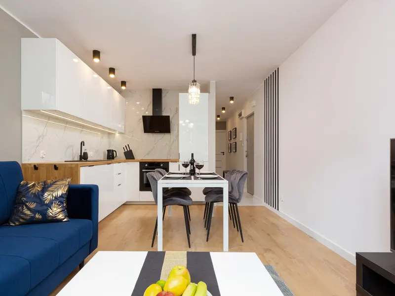 Przestronny Apartament z 2 Sypialniami | Blisko Metra – zdjęcie 4