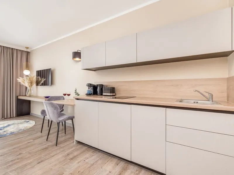Modern Studio with Balcony | Parking | Close to the Beach – photo 2