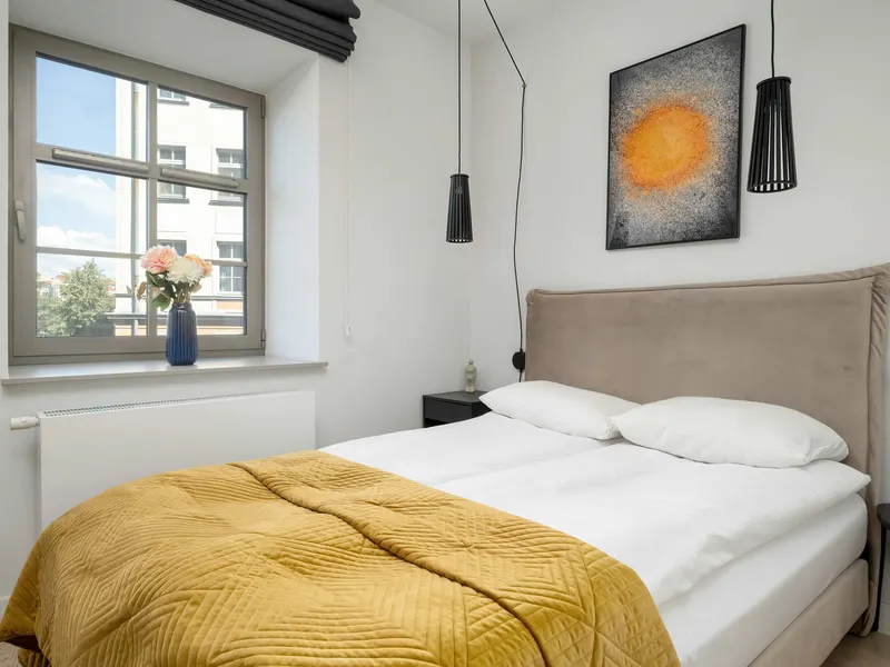 Przytulne Studio we Wrocławiu | Balkon i Miejsce do Pracy – zdjęcie 1