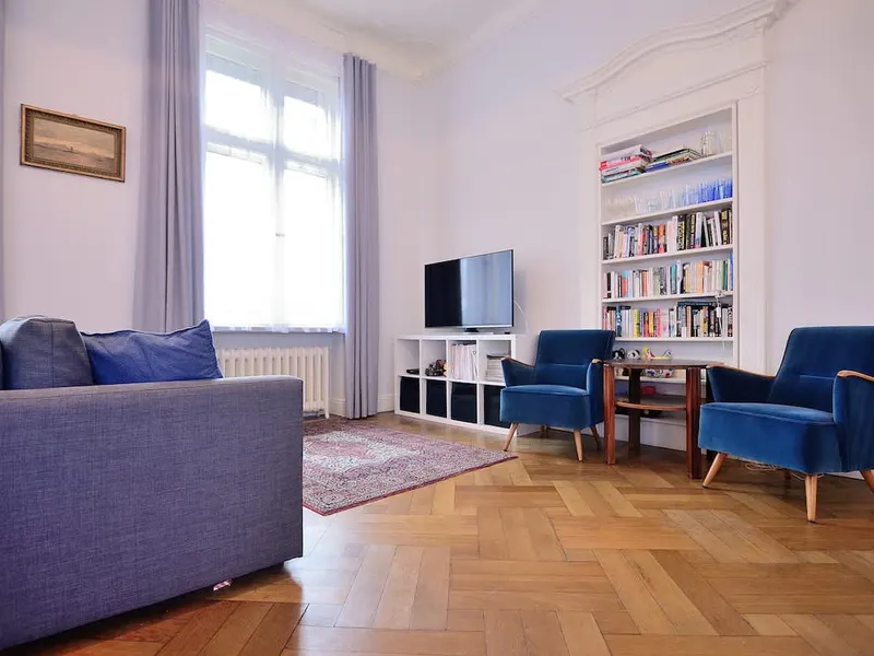 Klimatyczny Apartament | Przyjazny Zwierzętom | Blisko Dworca – zdjęcie 1