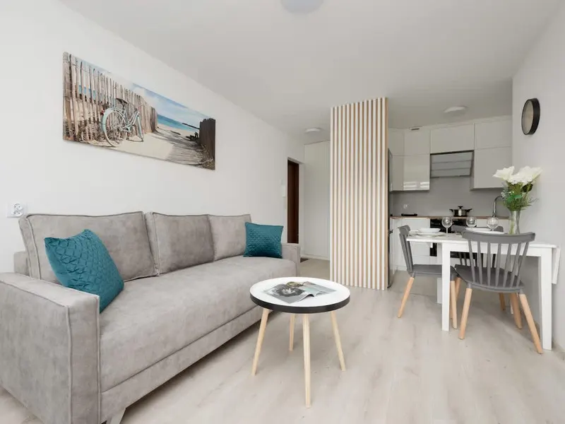 Funktionelle Wohnung im Zentrum | Nähe zum Meer und Balkon – Foto 1