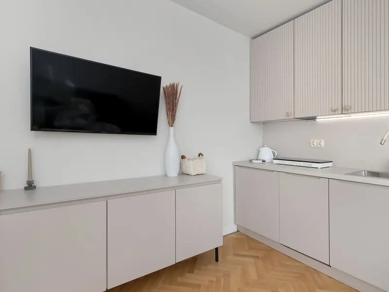 Geräumige Wohnung | 2 Schlafzimmer, Balkon, Nähe zum Strand – Foto 2