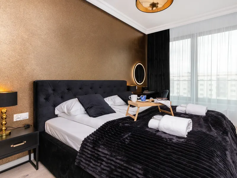 Elegantes Apartment im Zentrum | Klimaanlage, Parkplatz – Foto 1