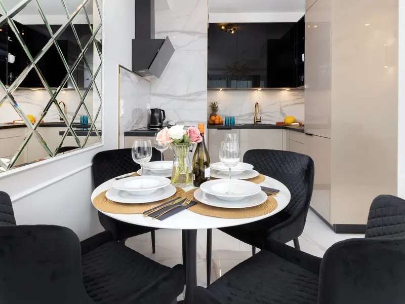 Elegantes Apartment im Zentrum | Klimaanlage, Parkplatz – Foto 5