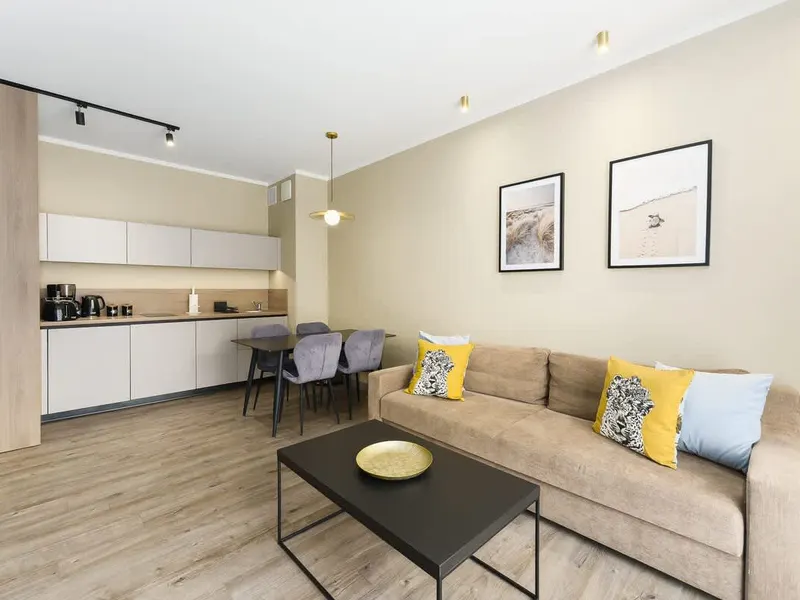 Stilvolles Apartment | Balkon | Parkplatz | Nähe zum Strand – Foto 1