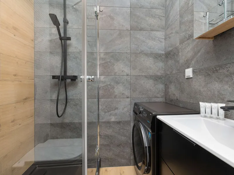 Jasny Apartament dla 4 osób | Blisko Plaży i Centrum – zdjęcie 4