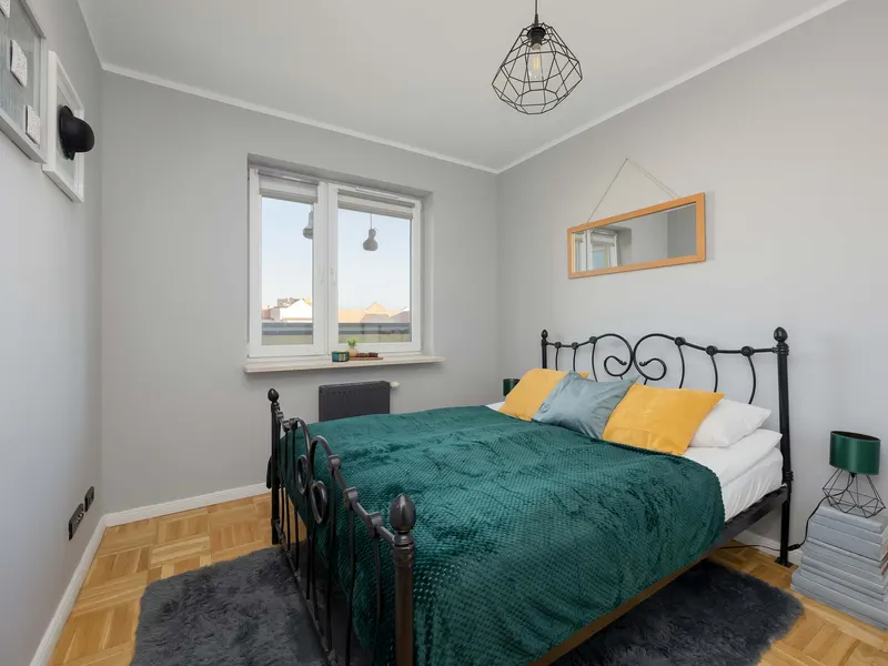 Cozy Apartment with Balcony | Quiet Neighborhood – photo 2