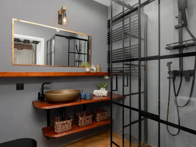 Cozy Apartment with Balcony | Quiet Neighborhood – photo 4