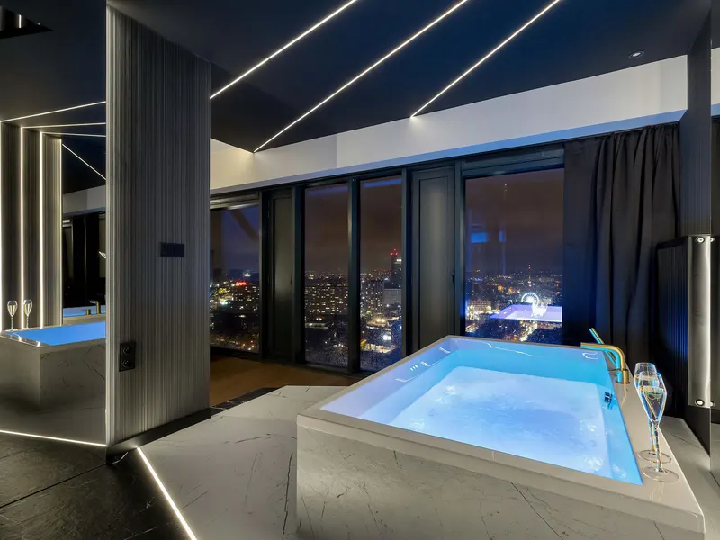 Unique Studio with a View | Parking | Jacuzzi – photo 5