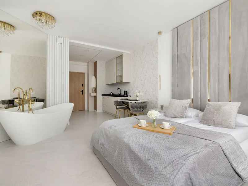 Elegantes Studio | Parkplatz | Balkon – Foto 2