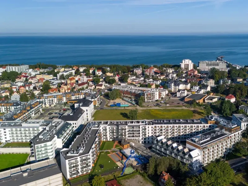 Stilvolles Studio mit Balkon | Parkplatz | 750 m zum Strand – Foto 4