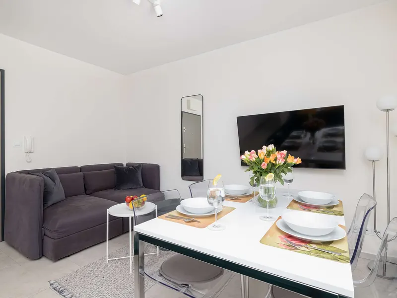 Gemütliches Studio mit Terrasse | Parkplatz | Klimatisierung | 500 m zum Strand – Foto 2