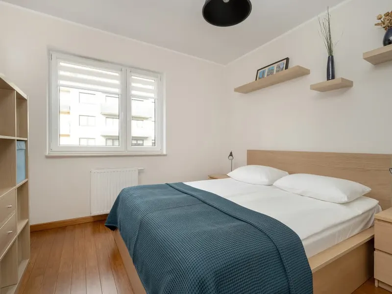 Nowoczesny Apartament we Wrocławiu | Parking i Balkon – zdjęcie 1