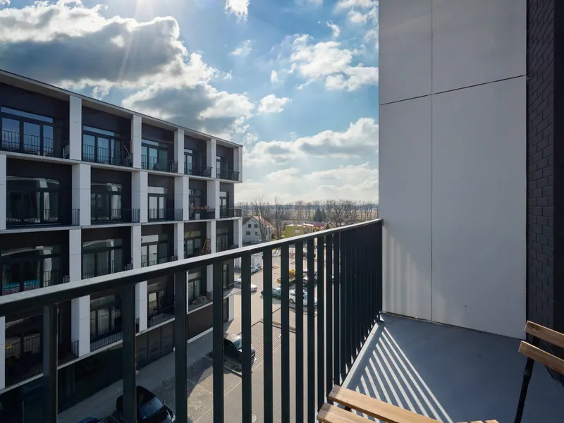 Słoneczne Studio | Klimatyzacja, Parking, Blisko Lotniska – zdjęcie 3