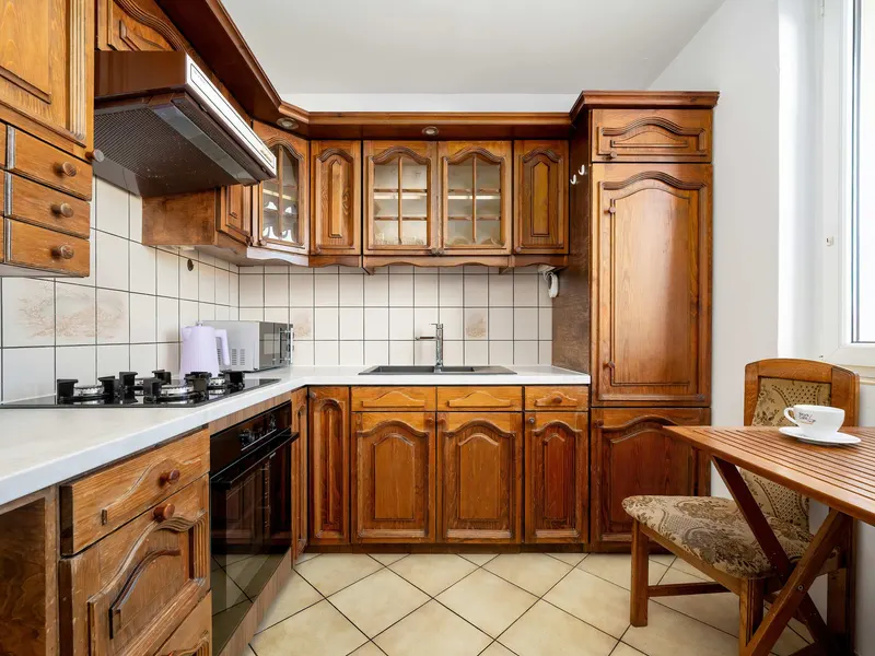 Przestronny Apartament | Widok na Rzekę, Balkon i Miejsce do Pracy – zdjęcie 4