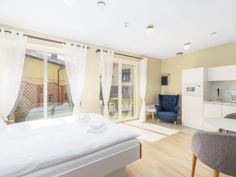Funktionelles Studio mit Terrasse | Parkplatz | Nähe zum Strand – Foto 2