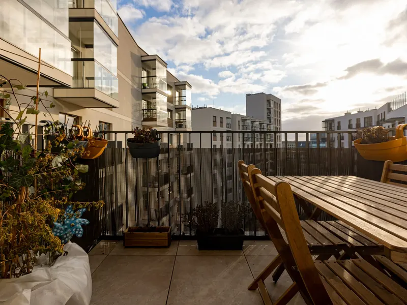 Przestronny Apartament | 2 Sypialnie | Parking i Balkon – zdjęcie 3