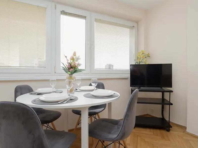 Air-conditioned Apartment in the city Centre | 5 Minutes from the Palace of Culture – photo 4