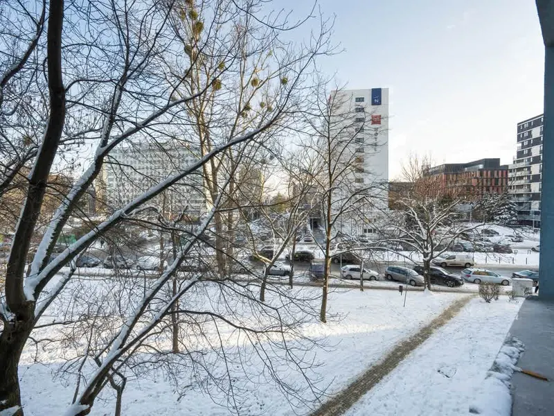 Stylowy Apartament w Centrum | Miejsce do Pracy – zdjęcie 3
