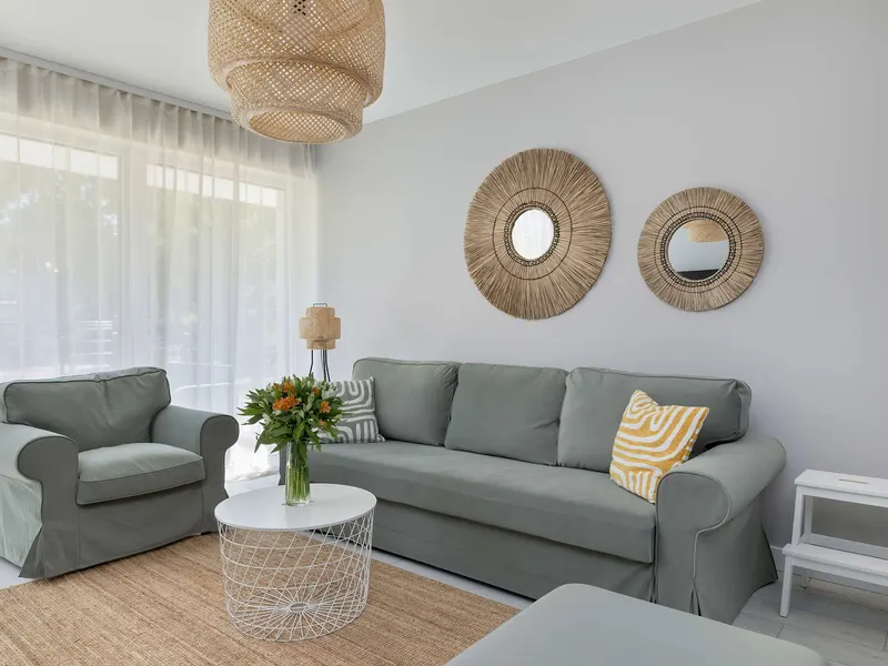 Elegancki Apartament | 150 m od Plaży, Taras, Parking – zdjęcie 1