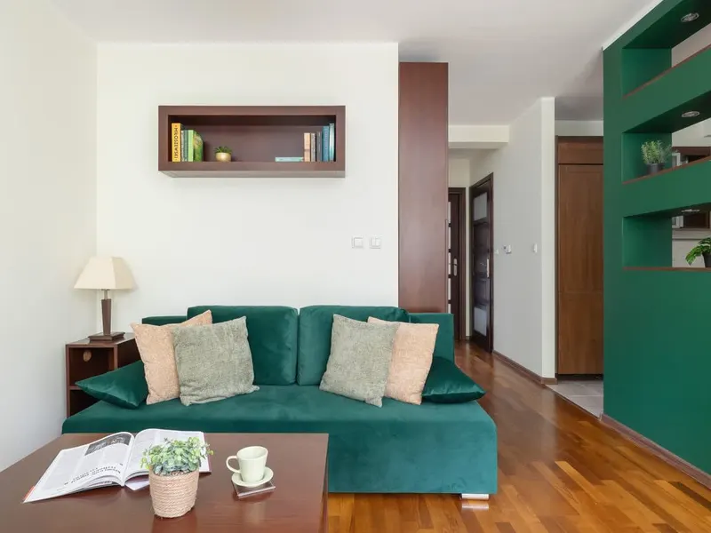 Gemütliche Wohnung | Balkon, Parkplatz, Arbeitsraum – Foto 1