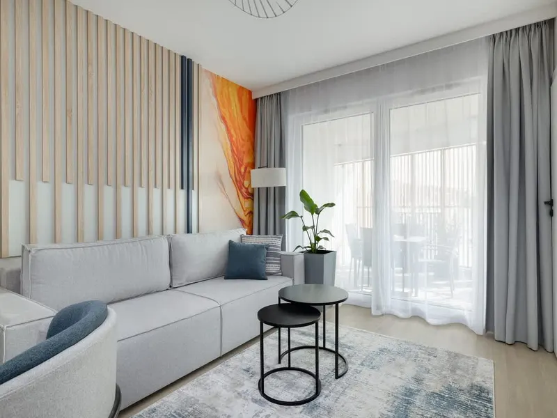 Elegancki Apartament z Balkonem | Basen | 550 m do plaży – zdjęcie 1