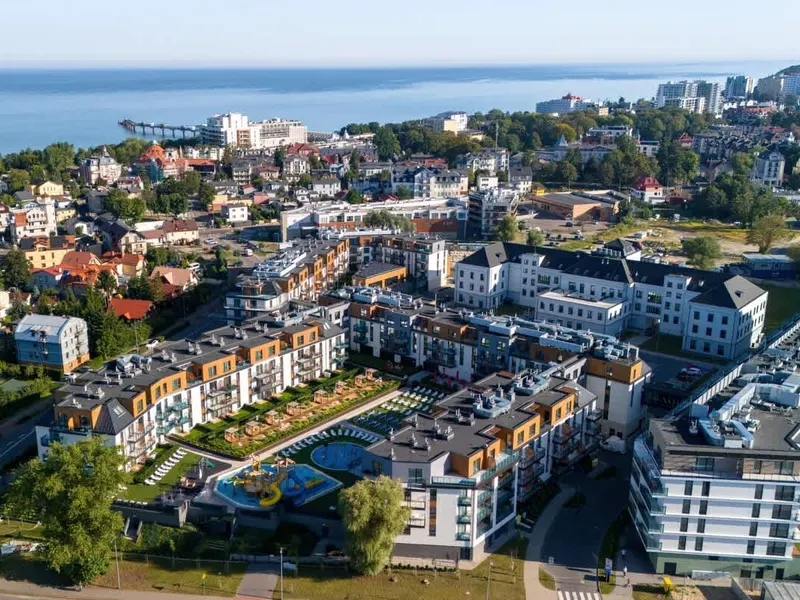 Modern Apartment with Balcony | Parking, 450 m to the Beach – photo 3
