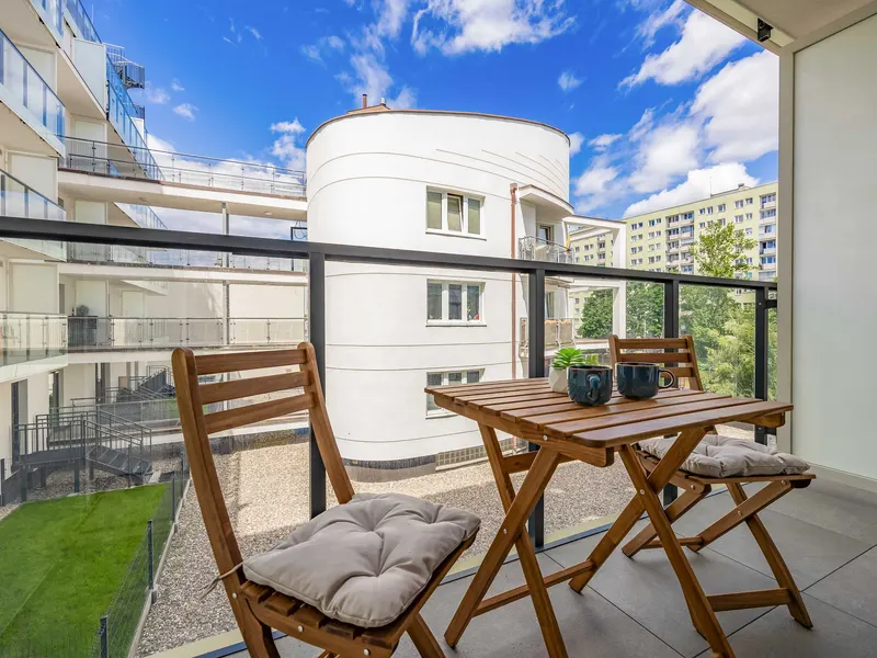 Cozy Studio in Praga | Balcony and Close to Metro – photo 4