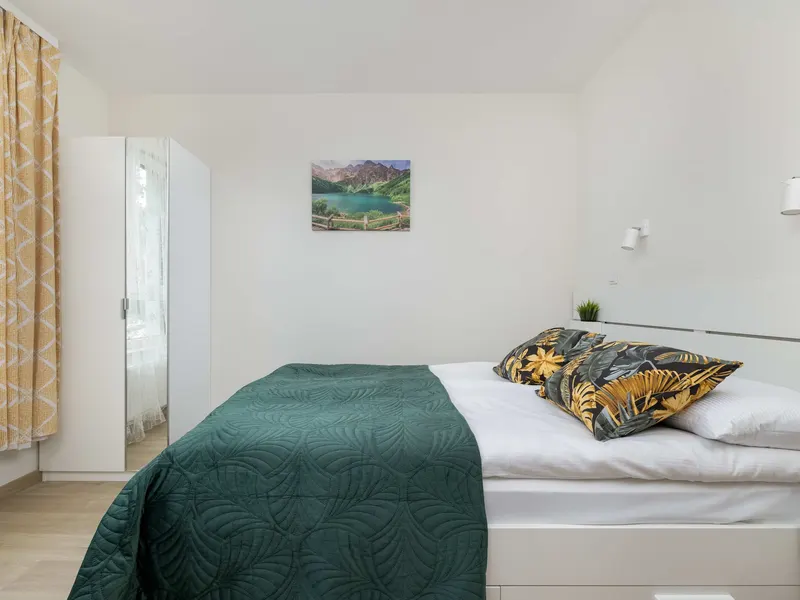 Przestronny Apartament z 3 Sypialniami | Parking i Miejsce do Pracy – zdjęcie 3