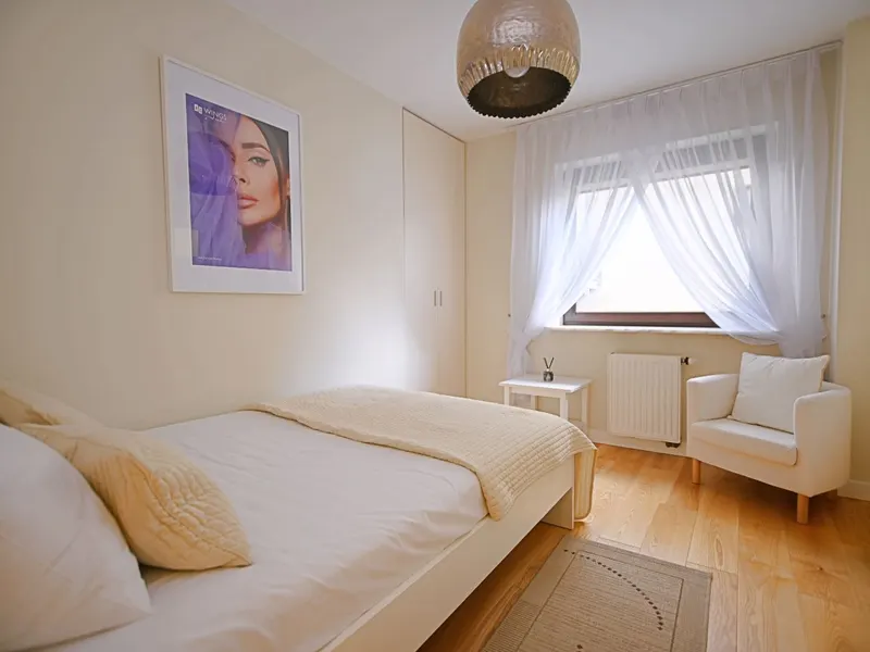 Przestronny Apartament | Parking, Wanna, Balkon, 2 Łazienki – zdjęcie 2