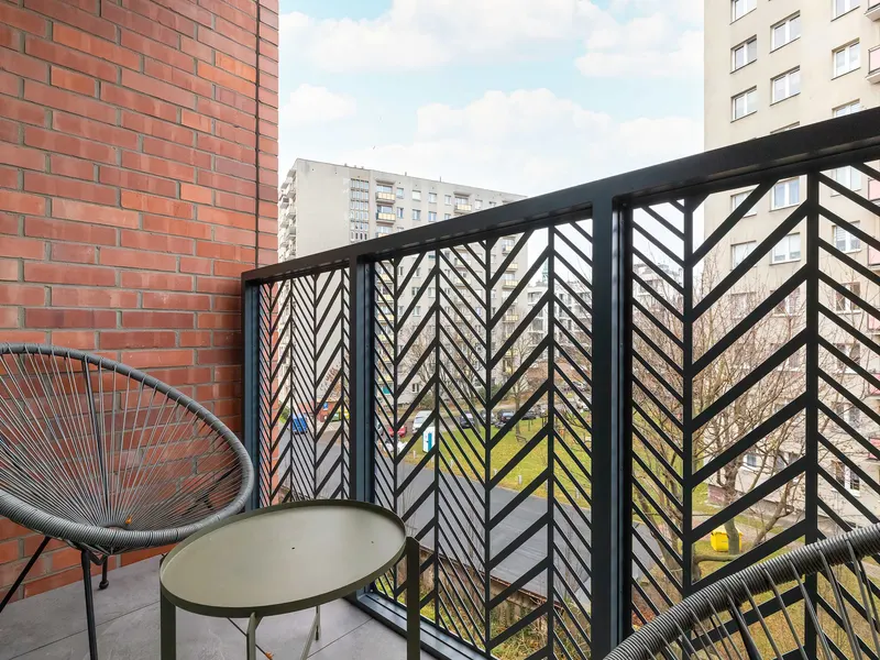 Elegant Apartment | Underground Parking, Balcony – photo 5