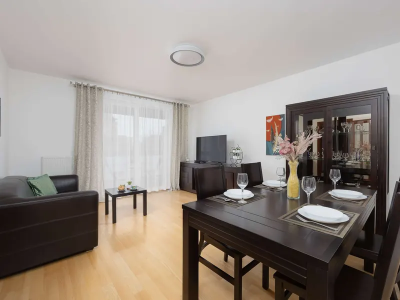 Komfortowy Apartament z Balkonem | Parking w Garażu – zdjęcie 4