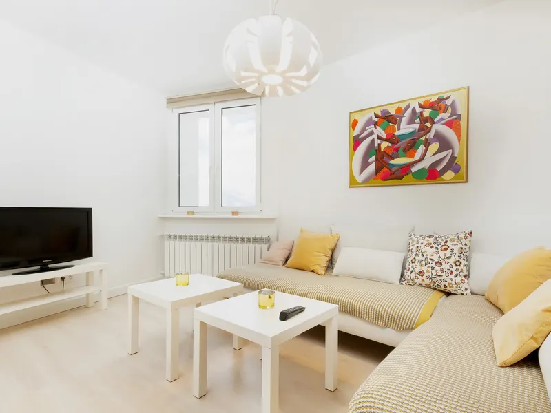 Przestronny Apartament z 2 Sypialniami | Blisko Plaży i Centrum – zdjęcie 1