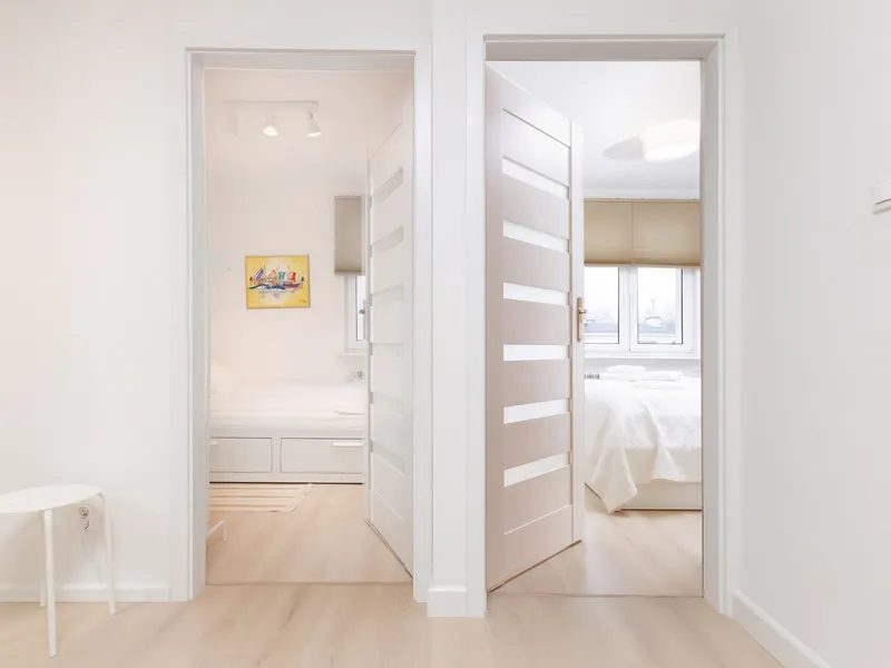Przestronny Apartament z 2 Sypialniami | Blisko Plaży i Centrum – zdjęcie 5