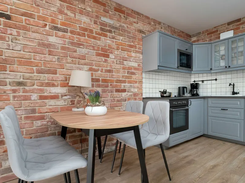 Stilvolle Wohnung im Zentrum | Balkon | Garagenstellplatz – Foto 4