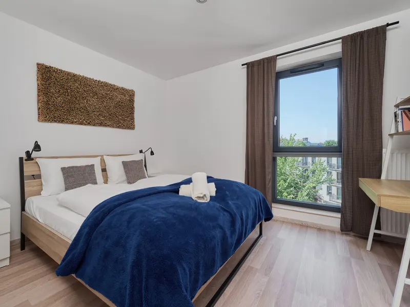 Komfortable Wohnung im Stadtzentrum | Parkplatz | Balkon – Foto 2