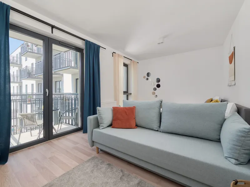 Komfortable Wohnung im Stadtzentrum | Parkplatz | Balkon – Foto 1