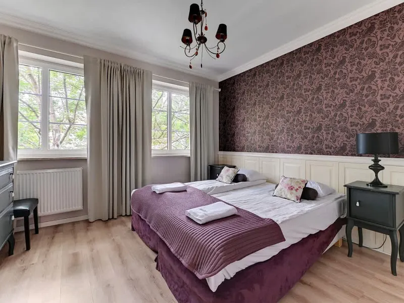 Stilvolle Wohnung in der Altstadt | 2 Schlafzimmer – Foto 2