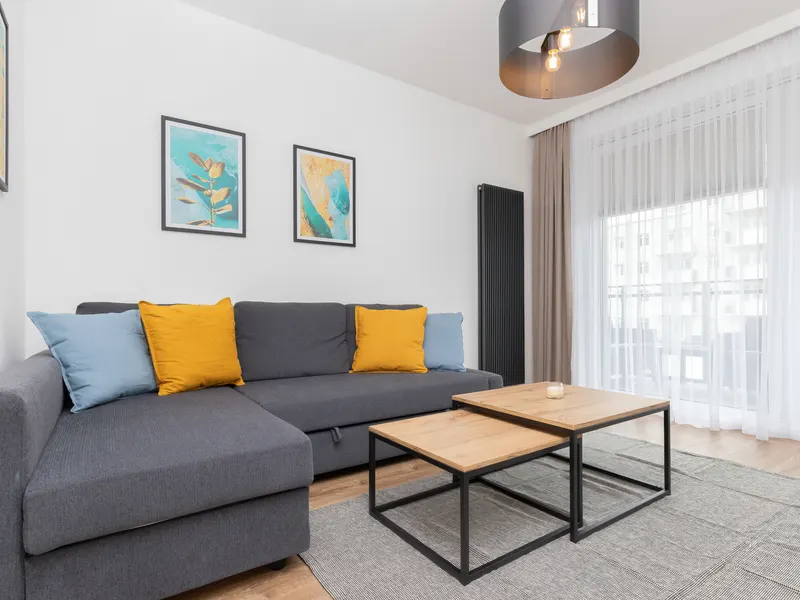 Rodzinny Apartament z Balkonem | Parking & Spokojna Okolica – zdjęcie 1
